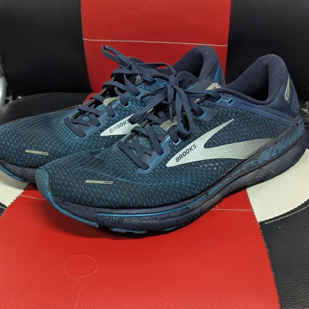Brooks Adrenaline GTS Size 13